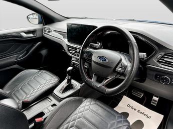 Ford Focus 1.0 EcoBoost Hybrid mHEV ST-Line X 5dr Auto