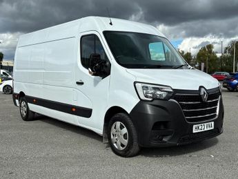Renault Master LM35dCi 135 Business+ Medium Roof Van