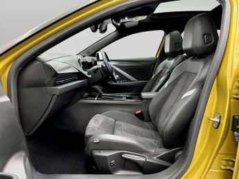 Vauxhall Astra 1.2 Turbo 130 Ultimate 5dr Auto
