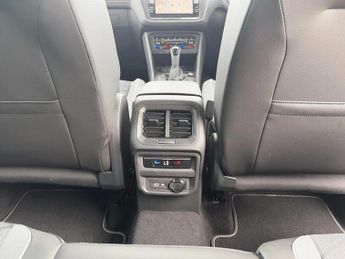 Volkswagen Tiguan 1.5 TSI 150 R-Line Edition 5dr DSG