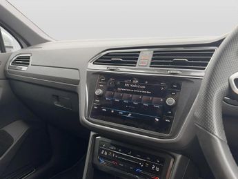 Volkswagen Tiguan 1.5 TSI 150 R-Line Edition 5dr DSG