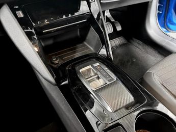 Peugeot 208 100kW Allure Premium 50kWh 5dr Auto