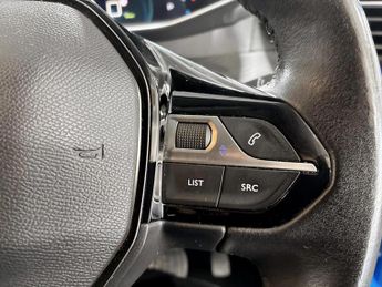 Peugeot 208 100kW Allure Premium 50kWh 5dr Auto