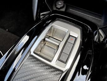 Peugeot 2008 100kW Allure 50kWh 5dr Auto