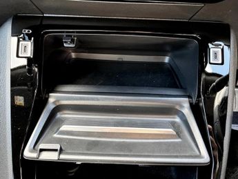 Peugeot 2008 100kW Allure 50kWh 5dr Auto