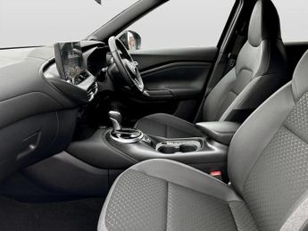 Nissan Juke 1.6 Hybrid N-Connecta 5dr Auto