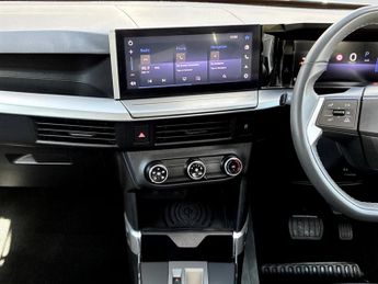 Vauxhall Frontera 83kW Design 44kWh 5dr Auto