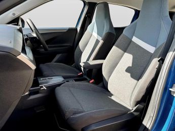 Vauxhall Frontera 83kW Design 44kWh 5dr Auto