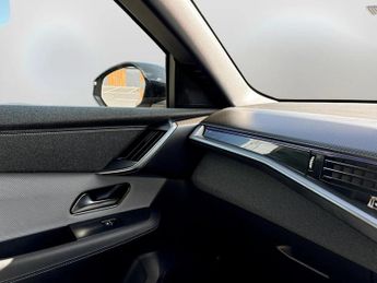 Vauxhall Grandland 157kW GS 73kWh 5dr Auto