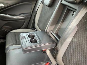 Vauxhall Grandland X 1.2 Turbo Sport Nav 5dr Auto [8 Speed]
