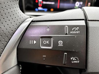 Vauxhall Grandland 157kW GS 73kWh 5dr Auto