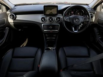 Mercedes-Benz Gla GLA 220d 4Matic Sport Executive 5dr Auto