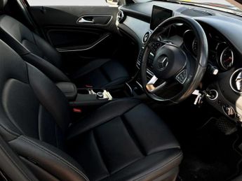 Mercedes-Benz Gla GLA 220d 4Matic Sport Executive 5dr Auto
