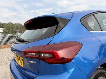 Ford Focus 1.0 EcoBoost Hybrid mHEV 155 Titanium 5dr Auto