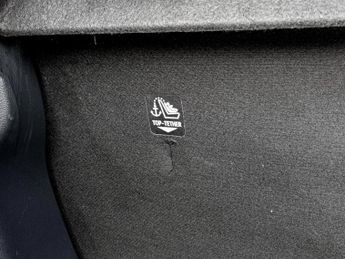 Toyota Yaris 1.5 Hybrid Design 5dr CVT