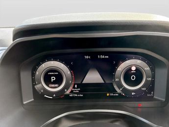 Nissan Qashqai 1.3 DiG-T MH 158 N-Connecta 5dr Xtronic