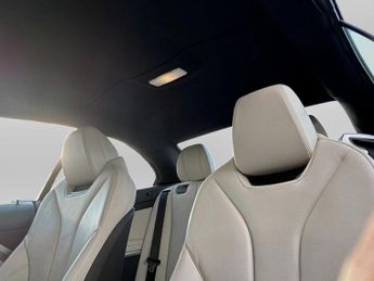 BMW 4 Series 420i M Sport 2dr Auto [Professional Media]