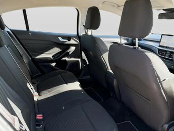 Ford Focus 2023.25 Focus Titanium 5 door 1.0L EcoBoost 155PS mHEV FWD 7 Speed Power