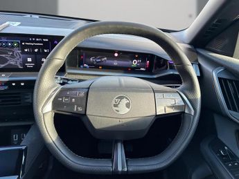 Vauxhall Grandland 157kW GS 73kWh 5dr Auto