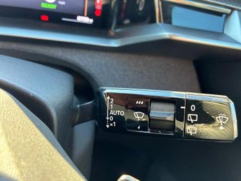 Vauxhall Grandland 157kW GS 73kWh 5dr Auto