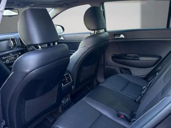 Kia Sportage 1.7 CRDi ISG 3 5dr DCT Auto [Panoramic Roof]
