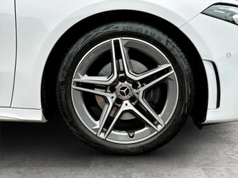 Mercedes-Benz A Class A180 AMG Line Executive 5dr Auto