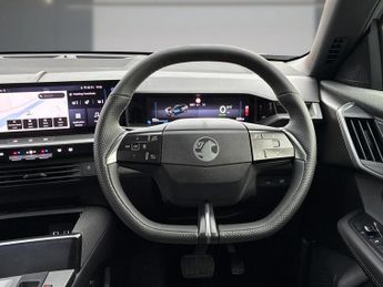Vauxhall Grandland 157kW GS 73kWh 5dr Auto