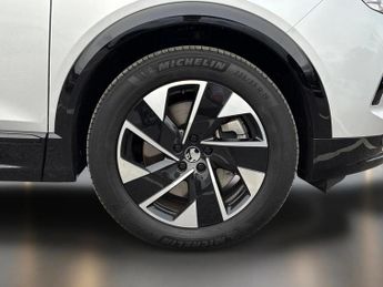 Vauxhall Grandland 157kW GS 73kWh 5dr Auto