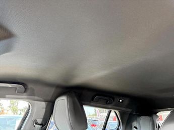Peugeot 2008 1.2 Hybrid 145 GT 5dr e-DSC6