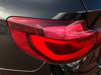 BMW 3 Series Gt 320i M Sport 5dr Step Auto [Business Media]
