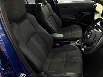 Toyota Yaris Cross 1.5 Hybrid Dynamic 5dr CVT
