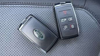 Land Rover Defender X-Dynamic HSE