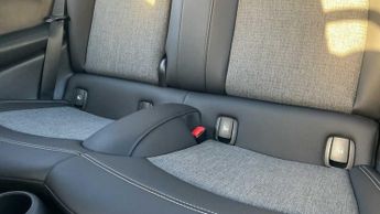 MINI Hatchback Cooper S Level 2