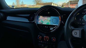 MINI Hatchback Cooper S Level 2