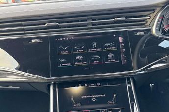 Audi Q7 Black Edition