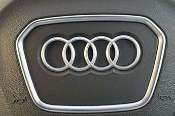 Audi Q7 Black Edition