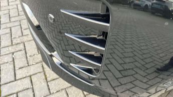 Land Rover Discovery Dynamic HSE