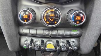 MINI Hatchback Cooper S Level 3