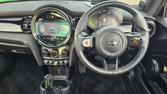 MINI Hatchback Cooper S Level 3