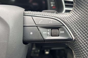 Audi Q7 Black Edition