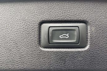 Audi Q7 Black Edition