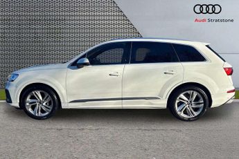 Audi Q7 S Line