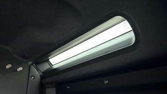 Land Rover Defender 90 Diesel 