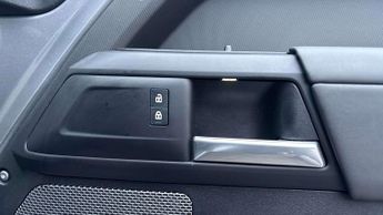 Land Rover Defender 90 Diesel 