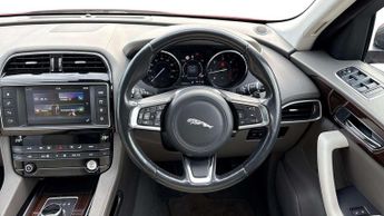 Jaguar F-PACE Portfolio