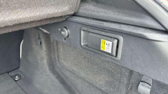 Jaguar F-PACE Portfolio