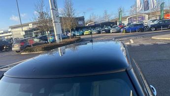 MINI Hatchback Cooper S Level 2