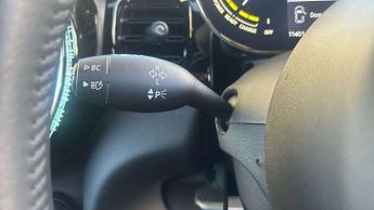 MINI Hatchback Cooper S Level 2