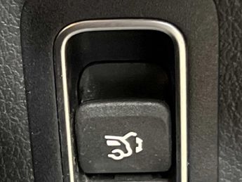 Mercedes-Benz GLA AMG Line