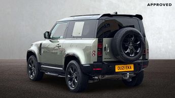Land Rover Defender X-Dynamic SE